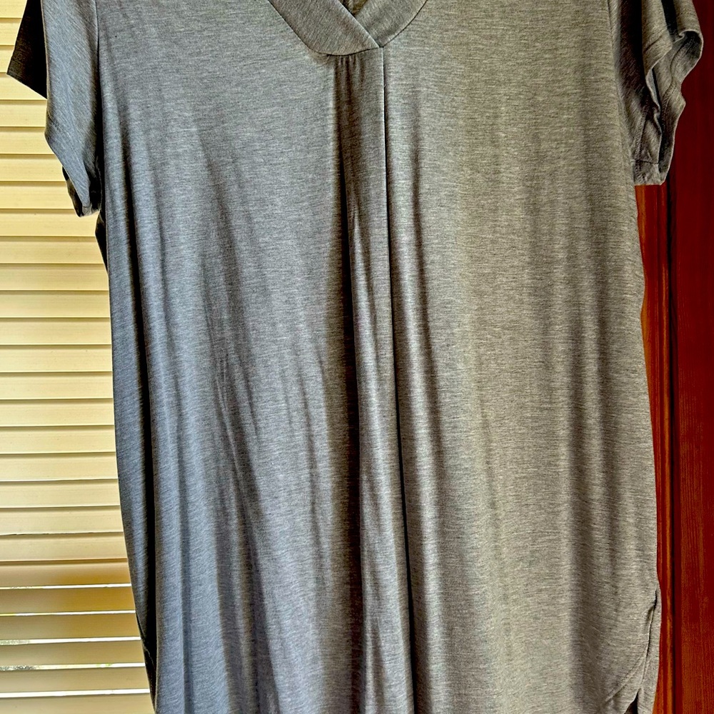 Old Navy T